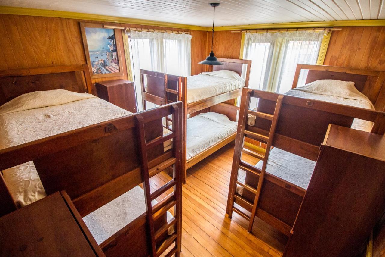 13 Lunas Hostel อันกุด ภายนอก รูปภาพ